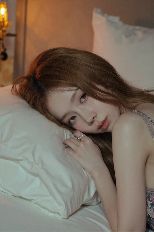 Winter - Sleepy Beauty - 20 pics