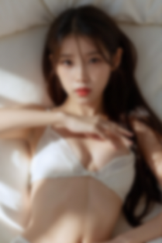 IU - Babydoll Lingerie - 10 pics